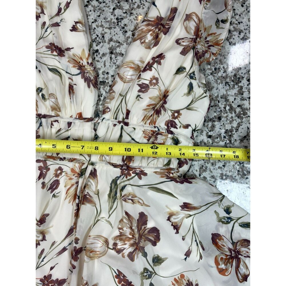 Womens Lulus Floral Romper Dress Small Cream Brown V Neck Flutter Sleeve Lined - Picture 10 of 10